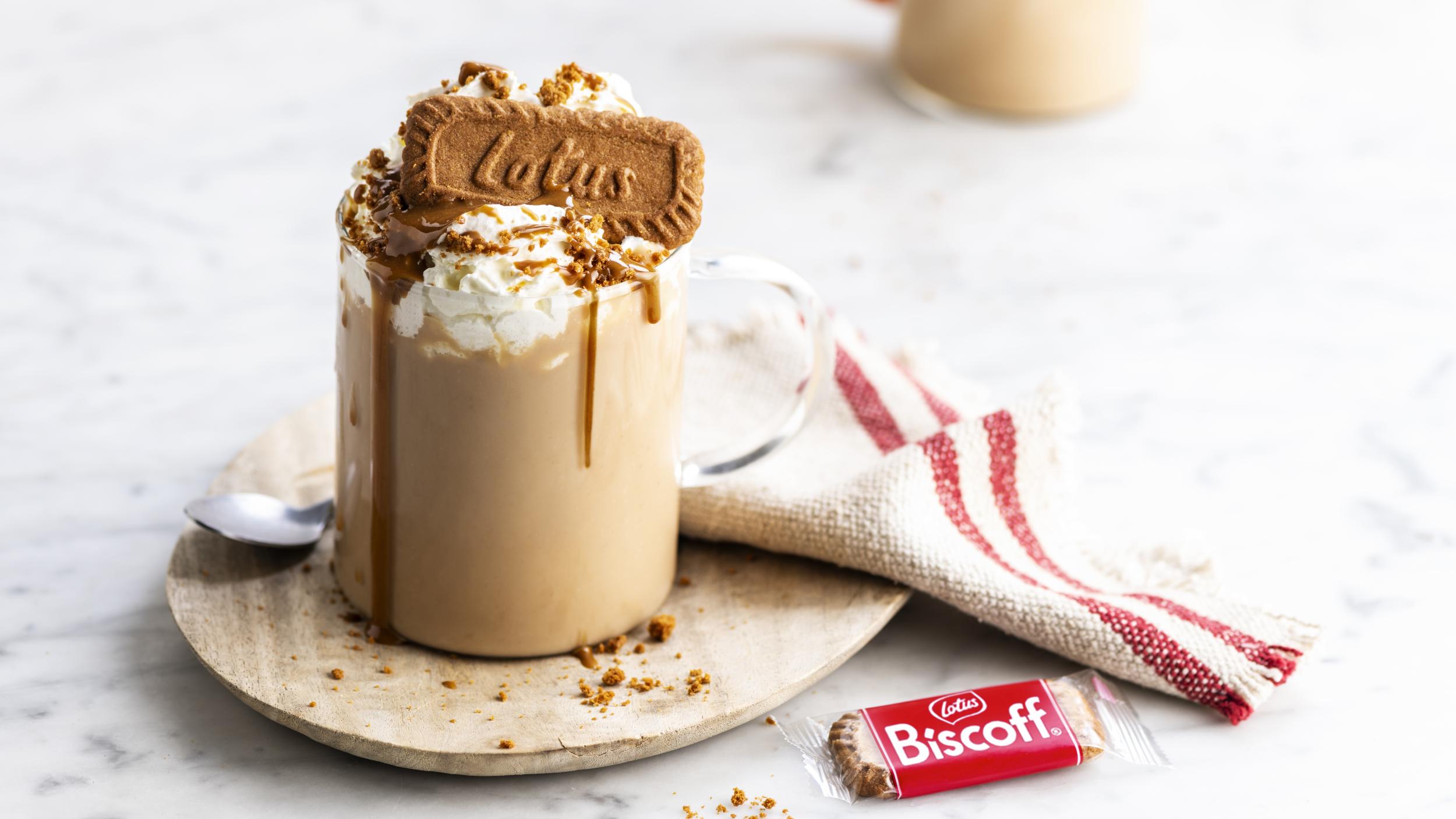 Panas Biscoff Latte